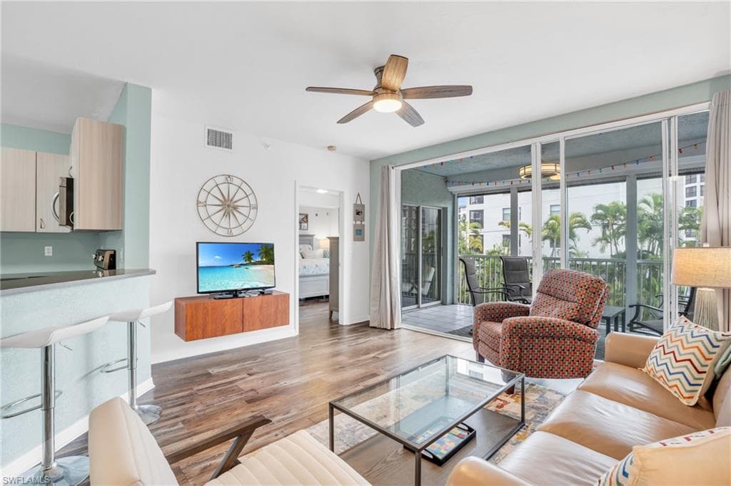 22736 Island Pines WAY 103 FORT MYERS BEACH, FL 33931