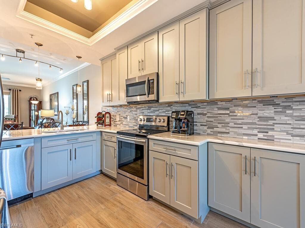 2870 Cypress Trace CIR 1714 NAPLES, FL 34119