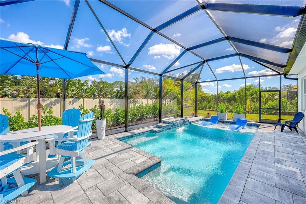 354 Deauville LOOP NAPLES, FL 34114