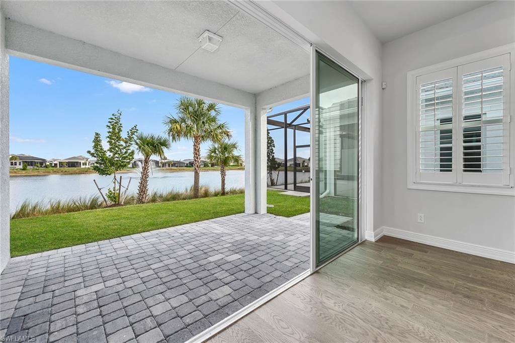 9040 Mayreau WAY NAPLES, FL 34114
