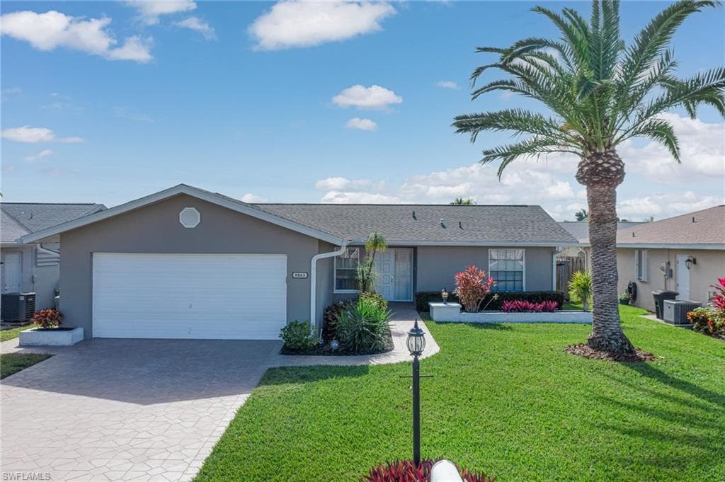 9863 Owlclover ST FORT MYERS, FL 33919