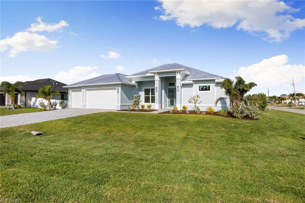 3301 NW 2nd TER CAPE CORAL, FL 33993