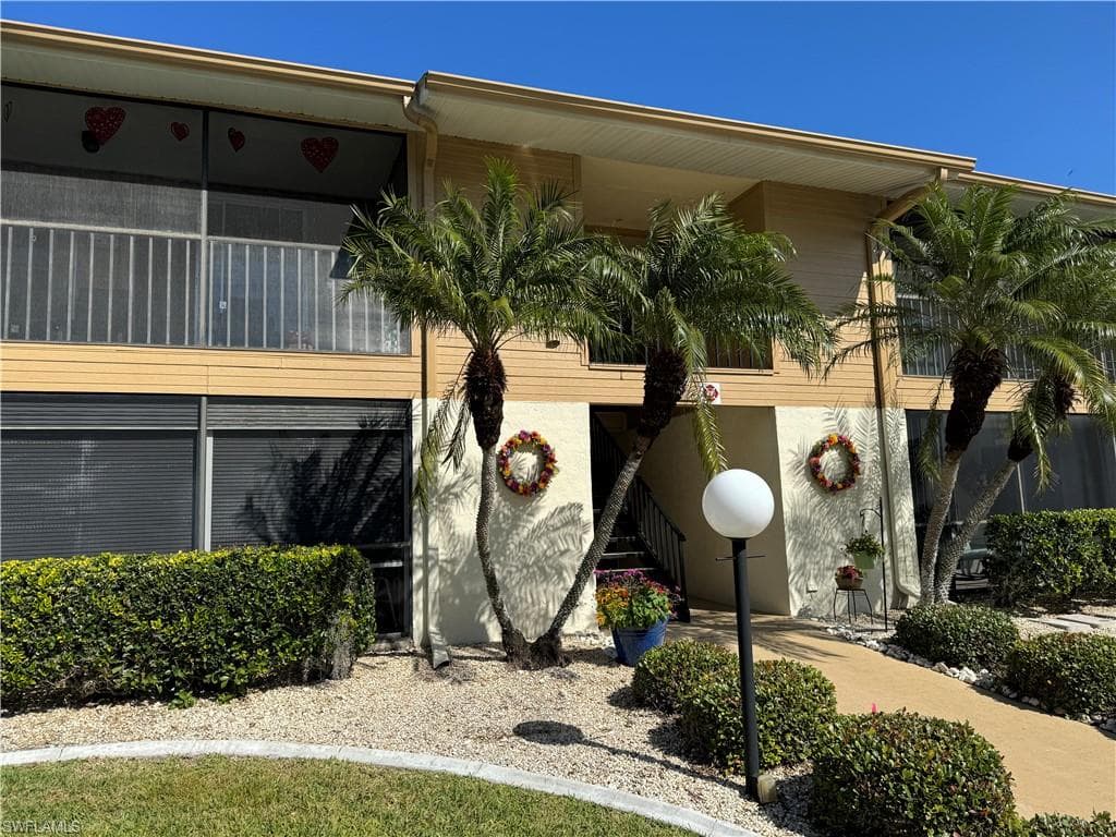 5716 Foxlake DR 4 NORTH FORT MYERS, FL 33917
