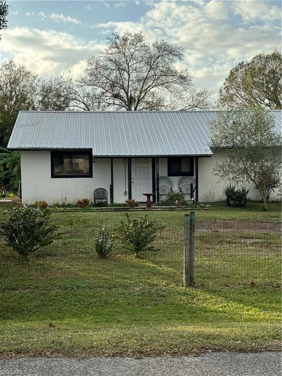 1055 Hobble LN MOORE HAVEN, FL 33471