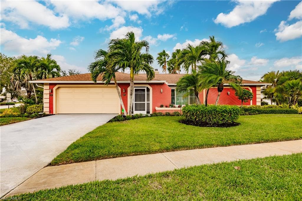 123 Saint Andrews BLVD NAPLES, FL 34113