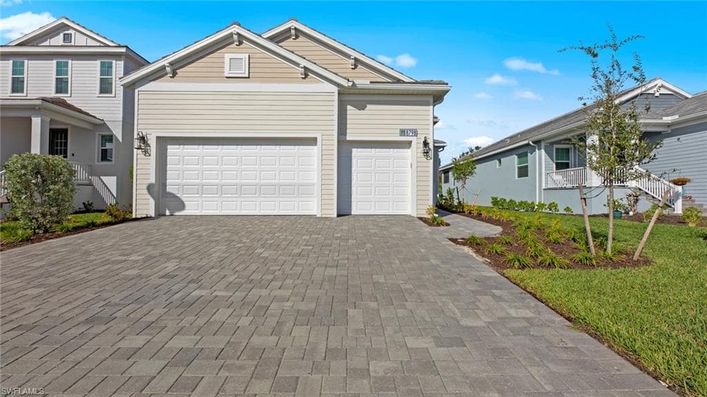 8798 Pigeon Key DR FORT MYERS, FL 33908