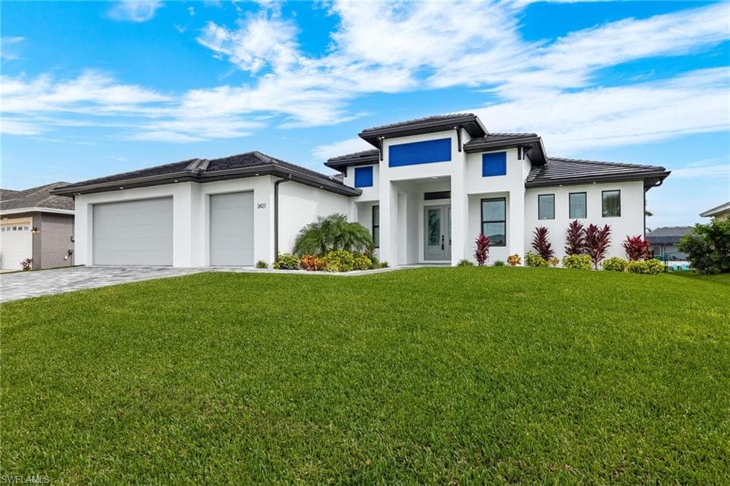3421 SW 25th CT CAPE CORAL, FL 33914