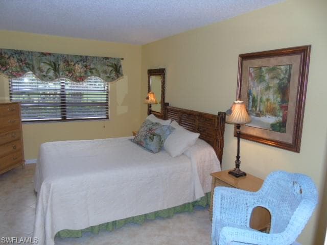 4380 27th CT SW 1-106 NAPLES, FL 34116