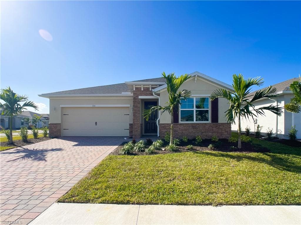 735 Heather Lake AVE CAPE CORAL, FL 33993