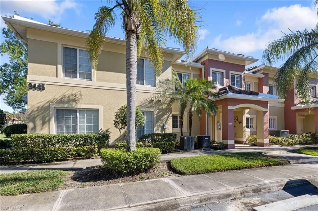9445 Ivy Brook RUN 1103 FORT MYERS, FL 33913