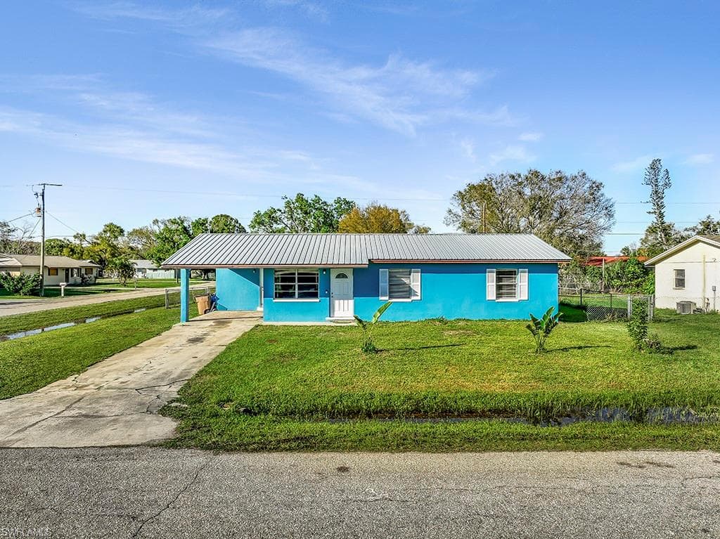 13300 1st ST FORT MYERS, FL 33905