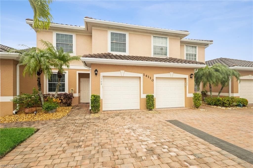 14110 Winchester CT 1302 NAPLES, FL 34114
