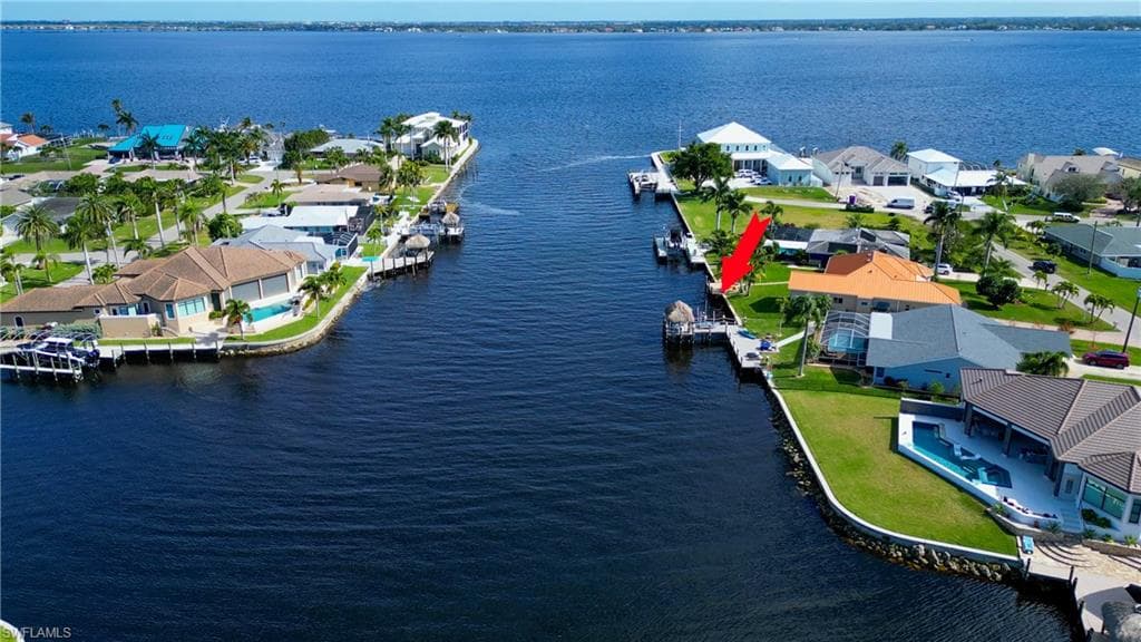 2109 SE 36th TER CAPE CORAL, FL 33904