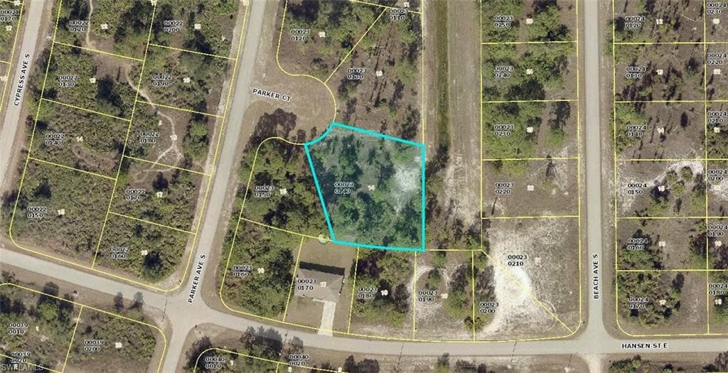 1034 Parker CT LEHIGH ACRES, FL 33974
