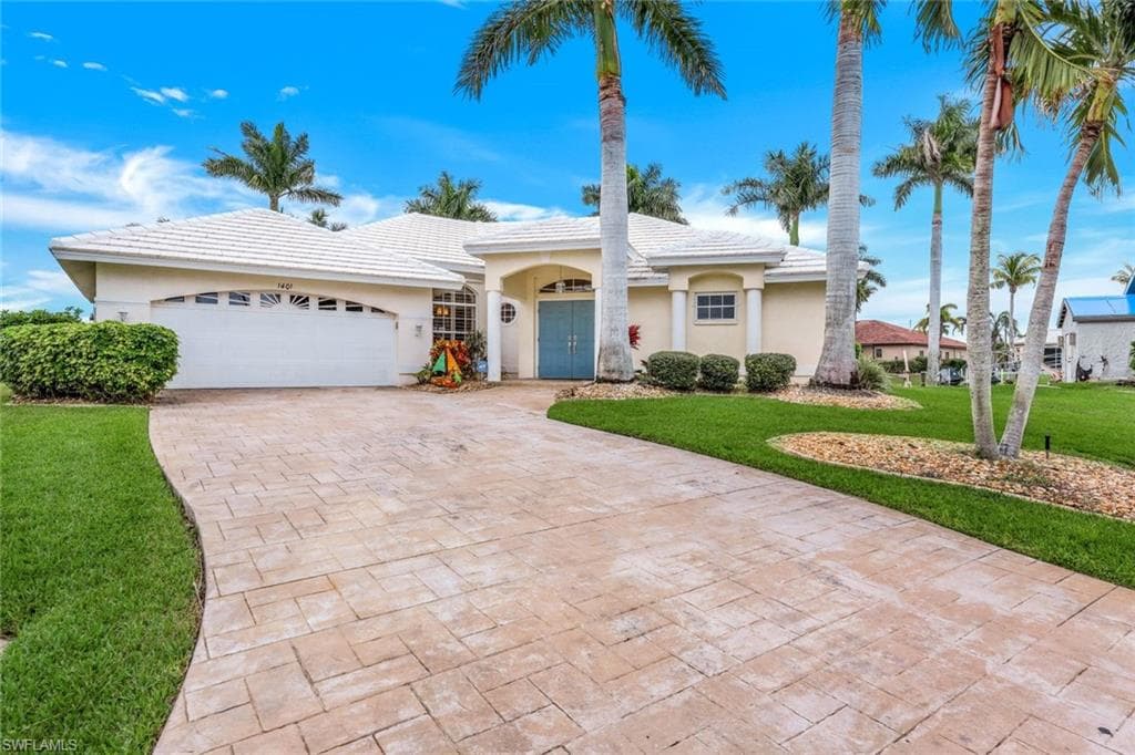 1401 SW 53rd TER CAPE CORAL, FL 33914