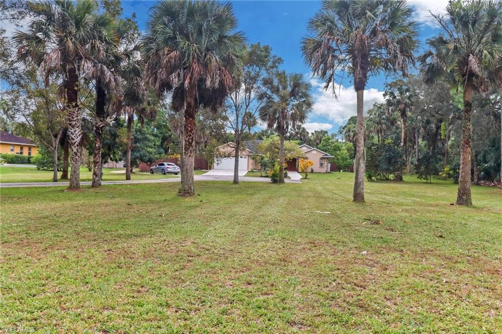 1990 16th AVE SW NAPLES, FL 34117