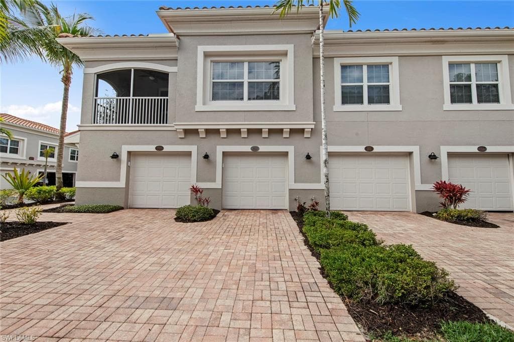 23530 Alamanda DR 202 ESTERO, FL 34135