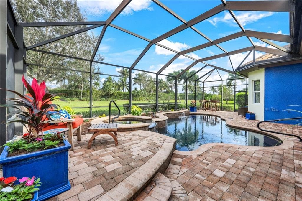 7688 Cottesmore DR NAPLES, FL 34113