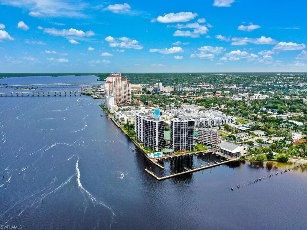 1910 Virginia AVE 101 FORT MYERS, FL 33901