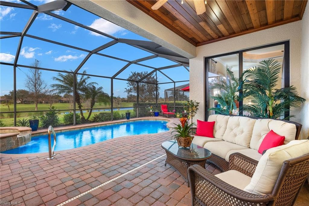 12529 Fenhurst WAY NAPLES, FL 34120