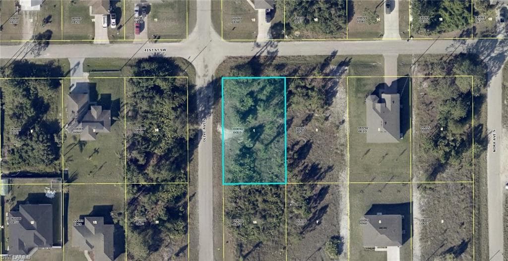3115 41st ST SW LEHIGH ACRES, FL 33976