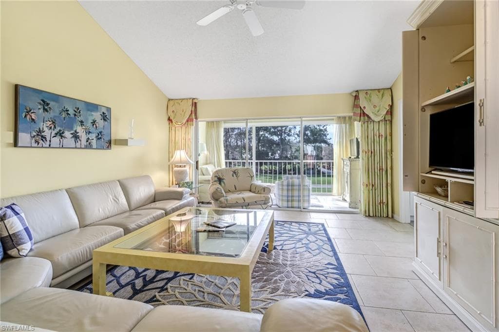 6860 Dennis CIR K-202 NAPLES, FL 34104