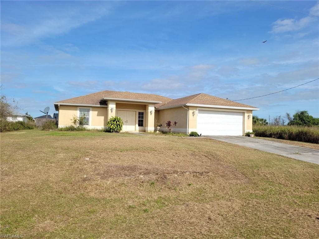 9012 Maywood CIR LABELLE, FL 33935