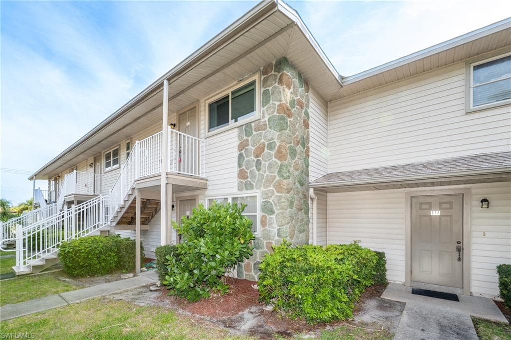 5917 Littlestone CT 213 NORTH FORT MYERS, FL 33903