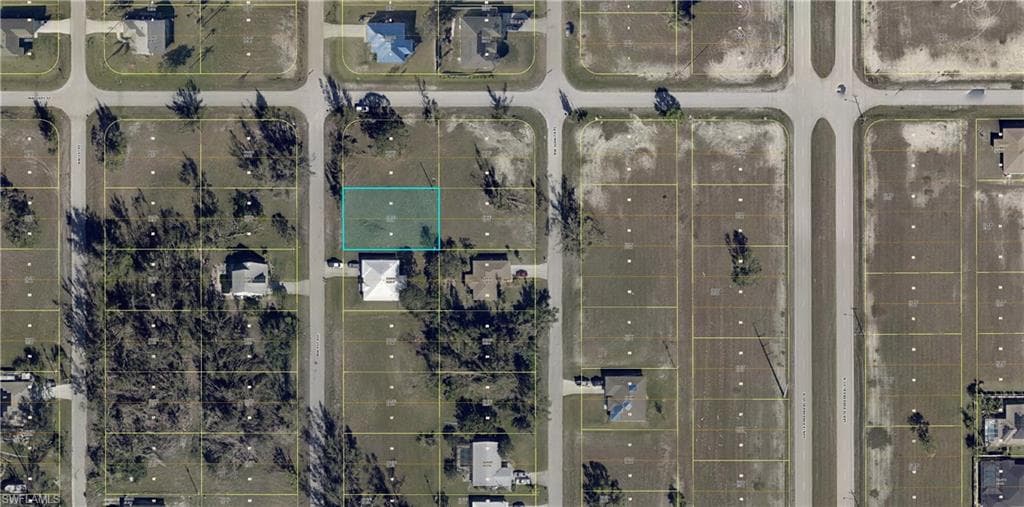1725 NW 1st AVE CAPE CORAL, FL 33993