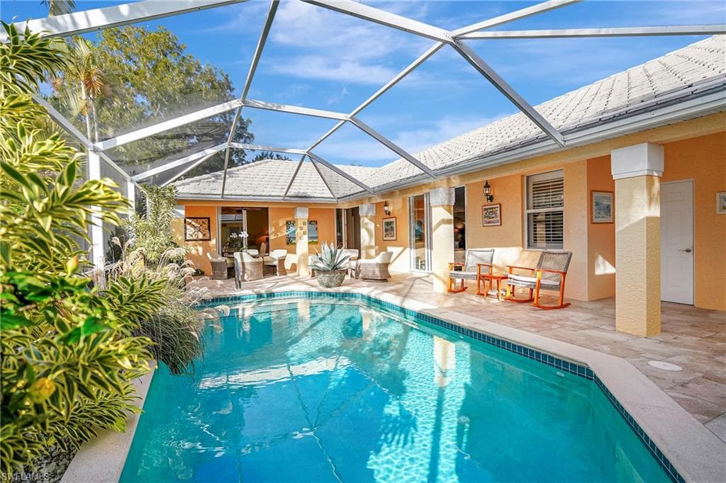 1371 Old Oak LN NAPLES, FL 34110