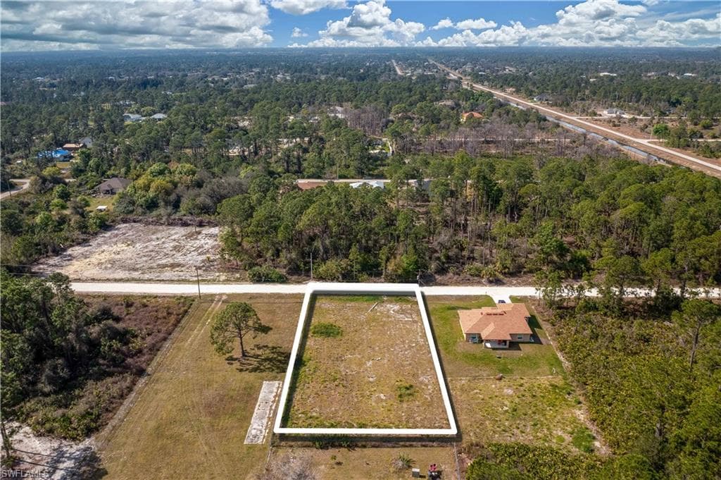 1510 Congress AVE LEHIGH ACRES, FL 33972