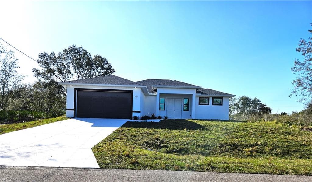 2703 66th ST W LEHIGH ACRES, FL 33971