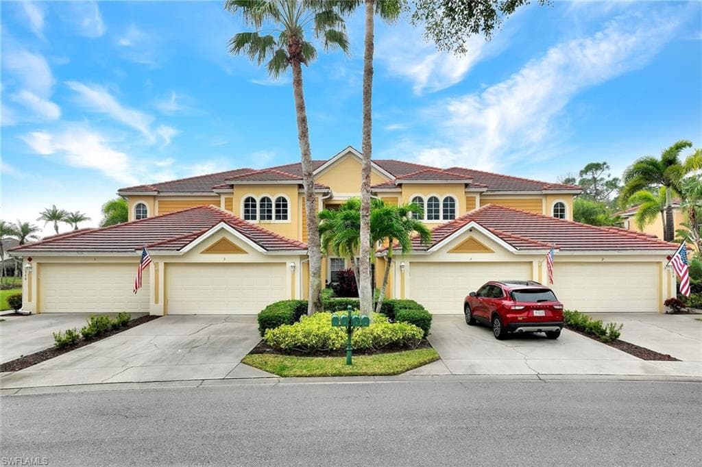 3150 Sea Trawler BEND N 1103 NORTH FORT MYERS, FL 33903