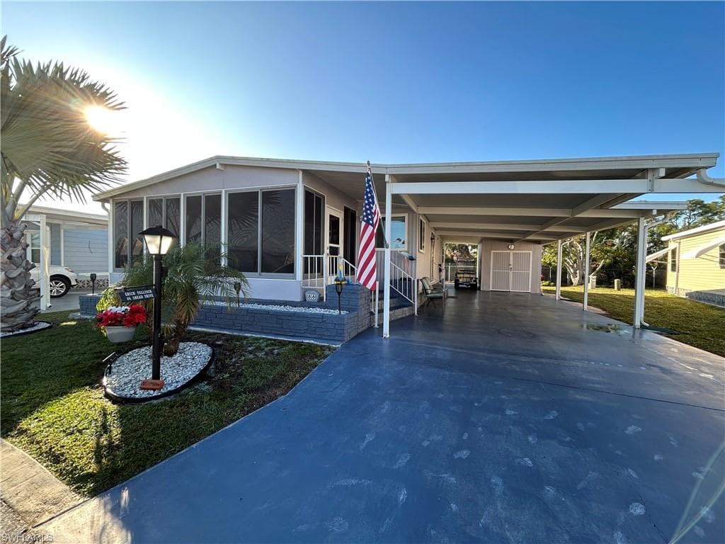 86 Snead DR NORTH FORT MYERS, FL 33903