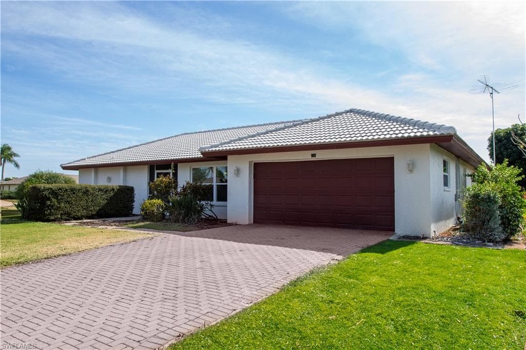 226 Brandywine CIR ENGLEWOOD, FL 34223