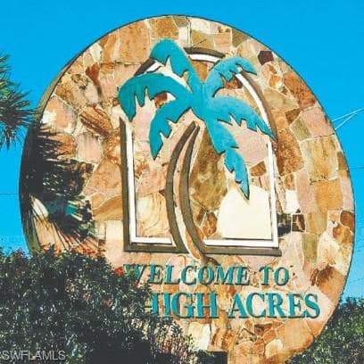 1413 Broadway AVE LEHIGH ACRES, FL 33972