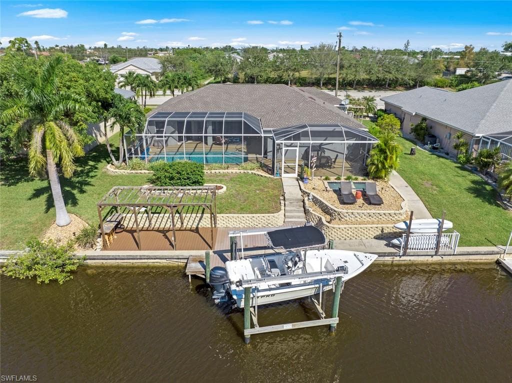 836 Mohawk PKWY CAPE CORAL, FL 33914