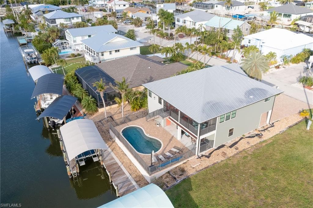 2383 Sycamore ST ST. JAMES CITY, FL 33956