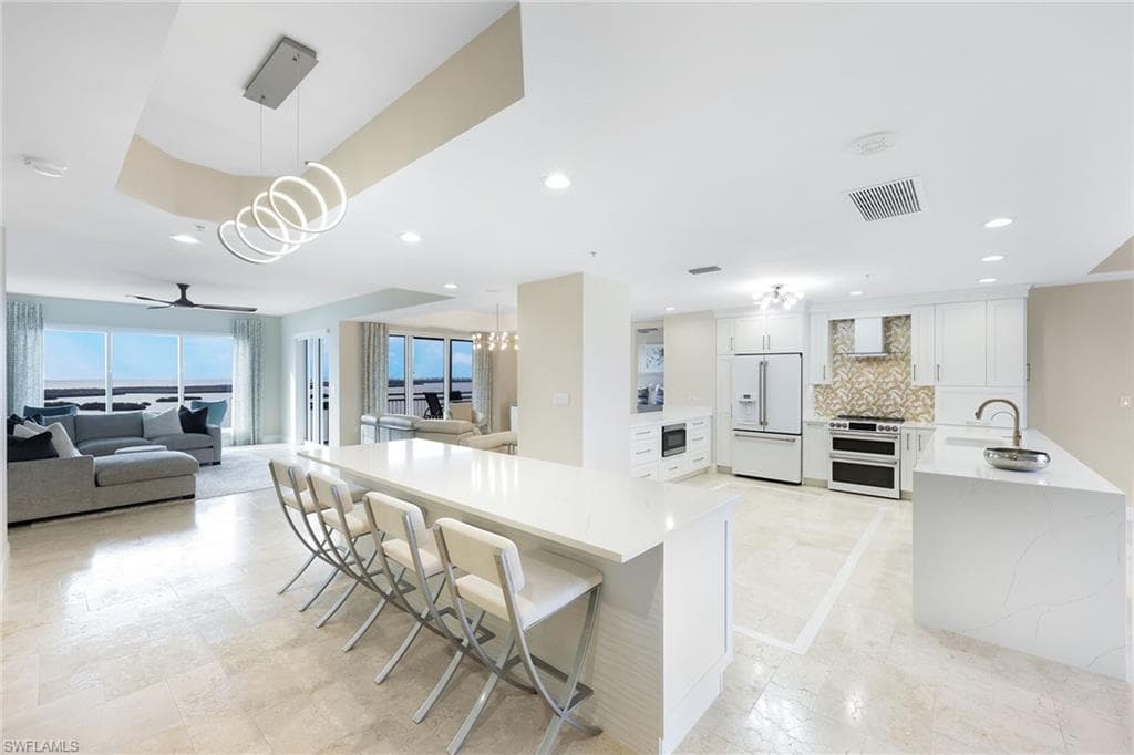 4951 Bonita Bay BLVD 1802 BONITA SPRINGS, FL 34134