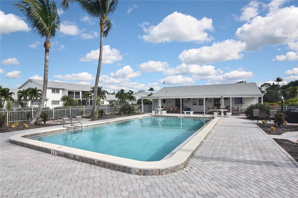 6731 Panther LN D-6 FORT MYERS, FL 33919