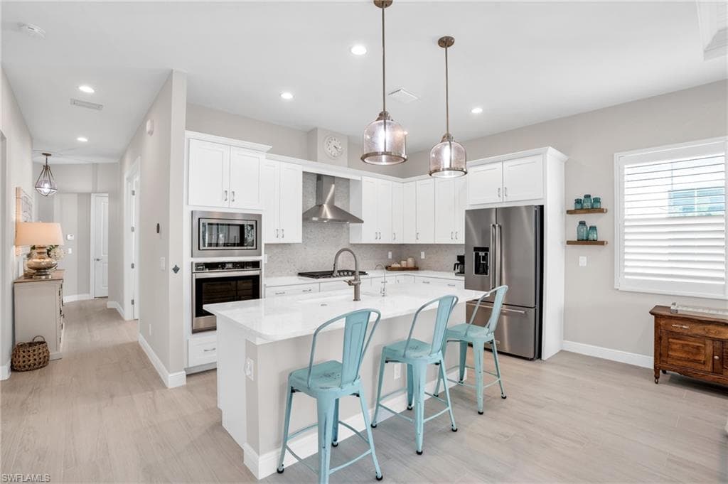 9212 Cayman DR NAPLES, FL 34114