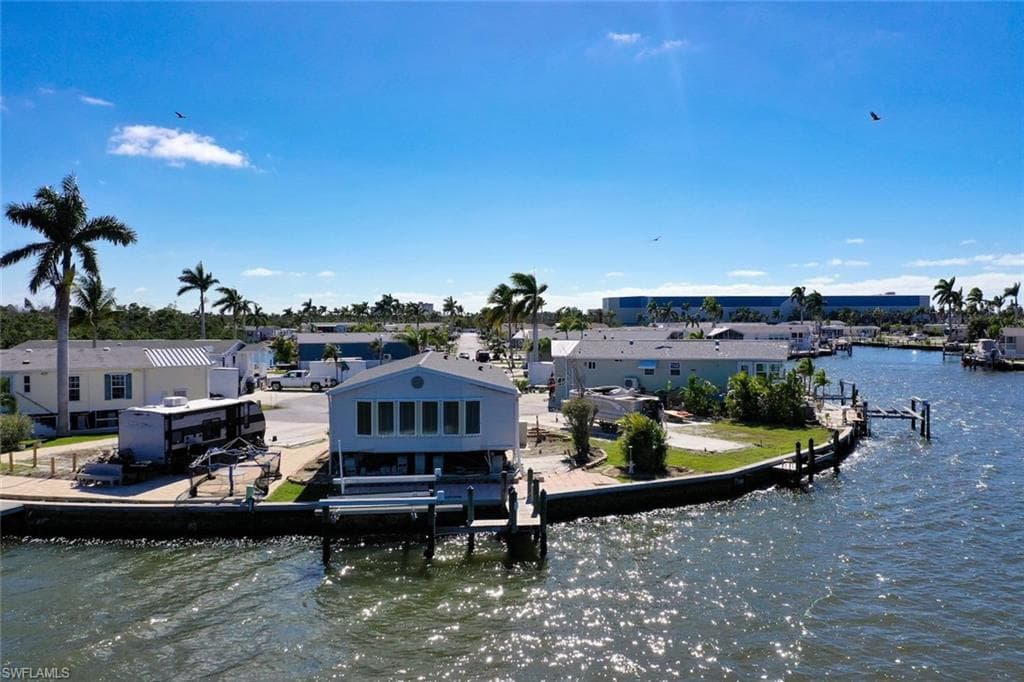 88 Blackbeard WAY FORT MYERS BEACH, FL 33931