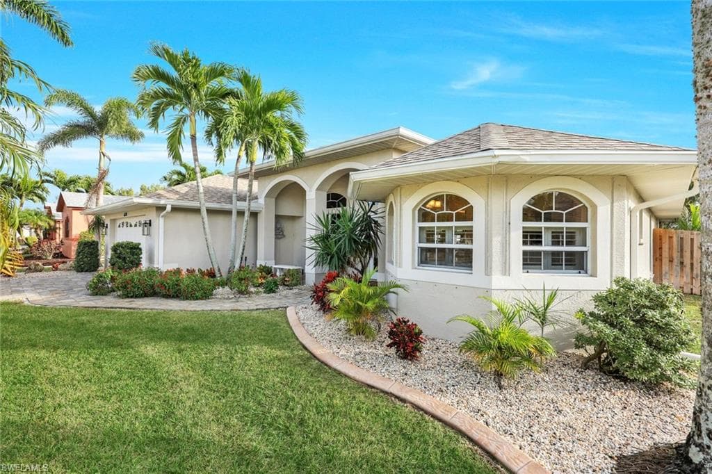 628 SW 57th ST CAPE CORAL, FL 33914