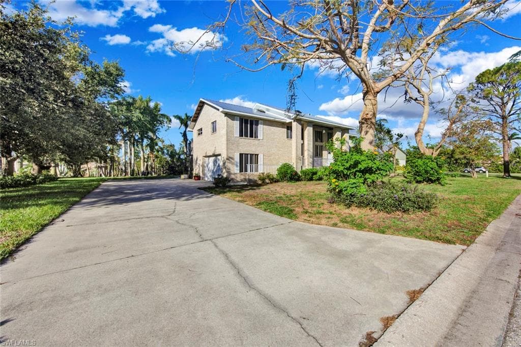 1226 Westfield DR S FORT MYERS, FL 33919