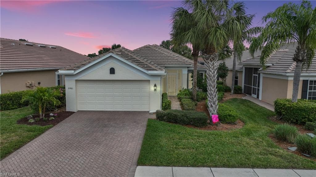 2481 Belleville CT CAPE CORAL, FL 33991