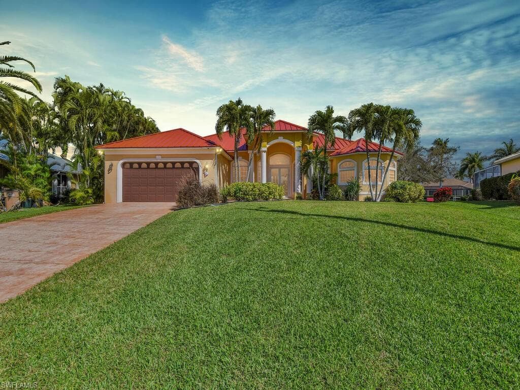 5203 SW 23rd AVE CAPE CORAL, FL 33914
