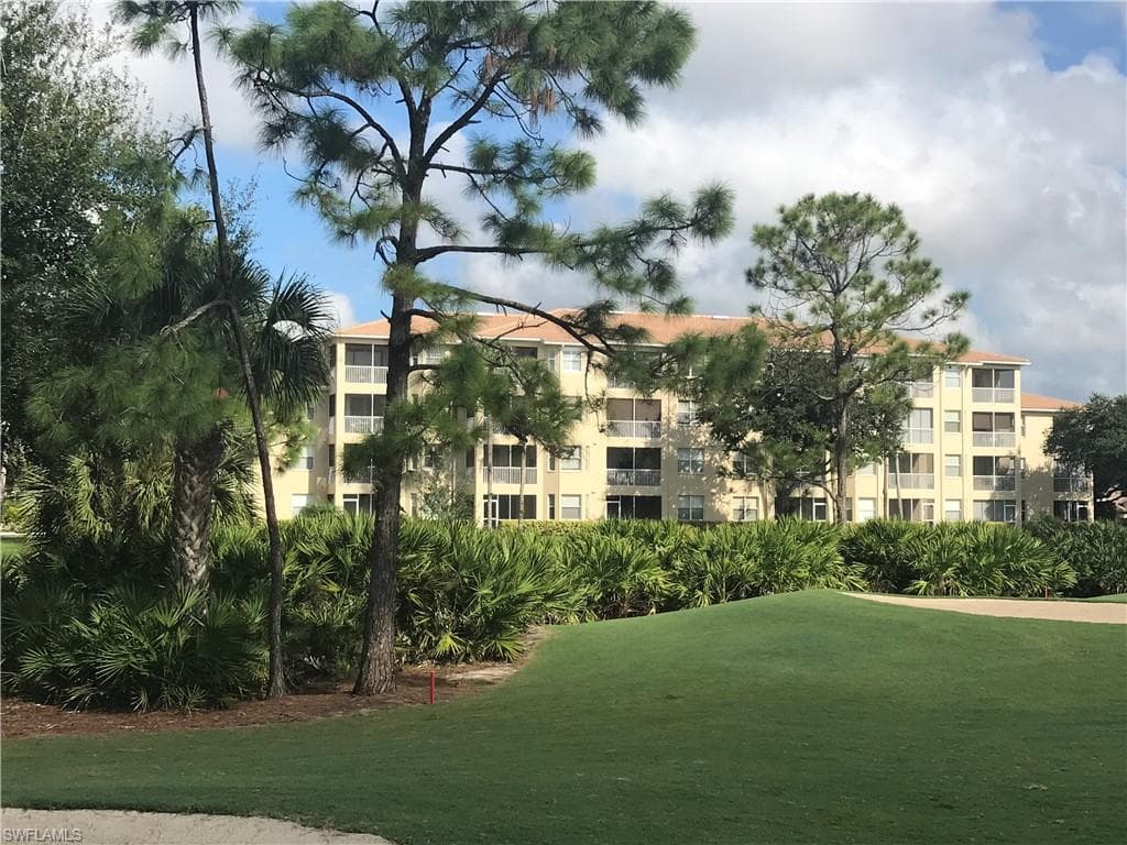 8670 Cedar Hammock CIR 235 NAPLES, FL 34112