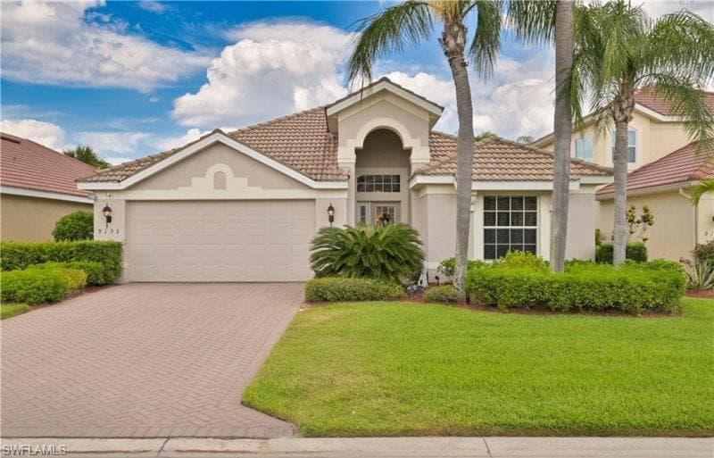 9153 Shadow Glen WAY FORT MYERS, FL 33913