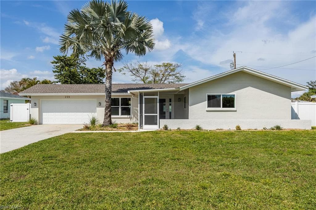235 SE 45th TER CAPE CORAL, FL 33904