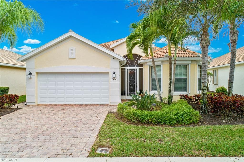 15043 Lure TRL BONITA SPRINGS, FL 34135